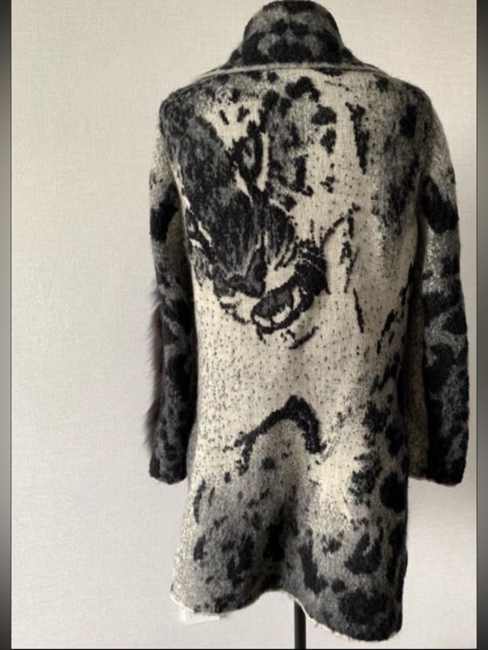 roberto cavalli vintage knitted fur coat - Picture 2 of 5